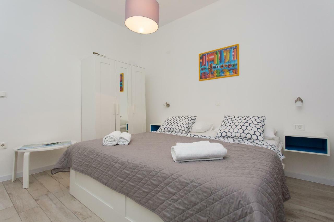 Apartments Pinery Makarska Exterior photo