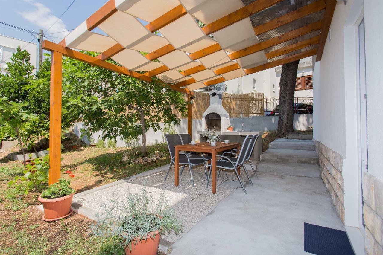 Apartments Pinery Makarska Exterior photo