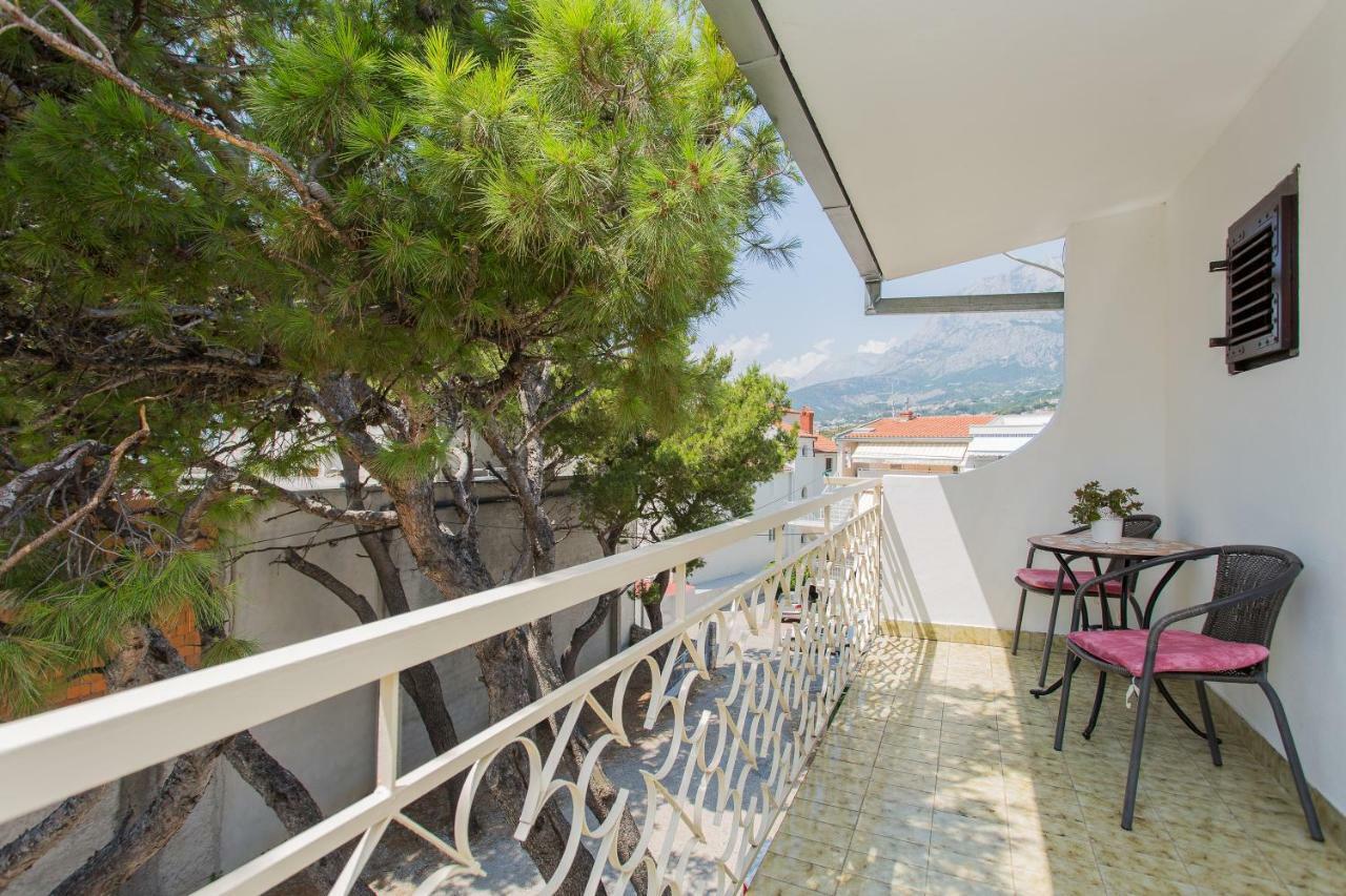 Apartments Pinery Makarska Exterior photo